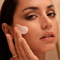 Revitalizing Supreme+ Youth Power Creme  50ml-202484 Revitalizing Supreme+ Youth Power Creme  50ml-202484 3